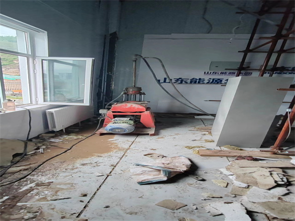 滕州地基基础下沉墙体裂缝加固注浆顶升施工